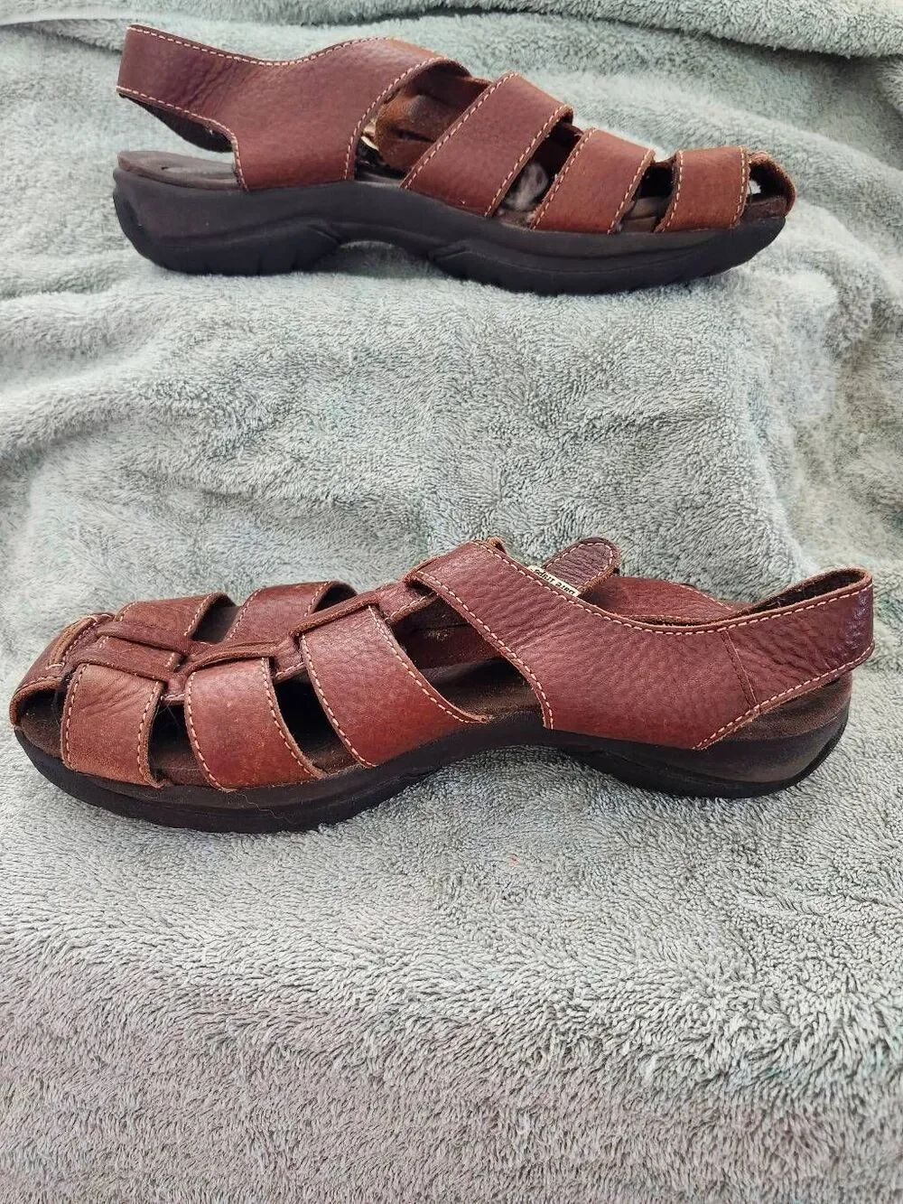 Baretraps brown leather fisherman sandals, an older or vintage model like the "L